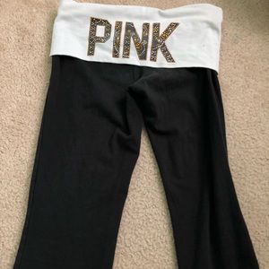 PINK VS yoga pants